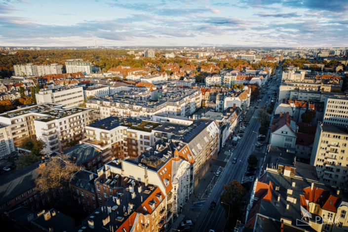 Kamienica przy kinie Poznań Jeżyce Spravia 2022